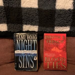 2 Book Bundle: Night Sins and Blood Ties